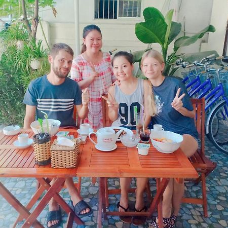 Sunshine Homestay Hoi An Exteriör bild